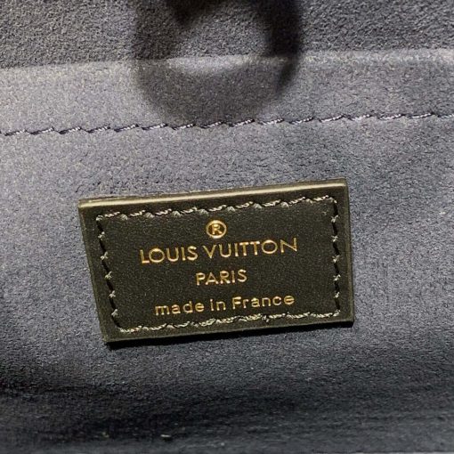 Louis Vuitton On My Side M55933 - Image 9