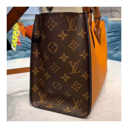 Louis Vuitton On My Side M56077 - Image 7