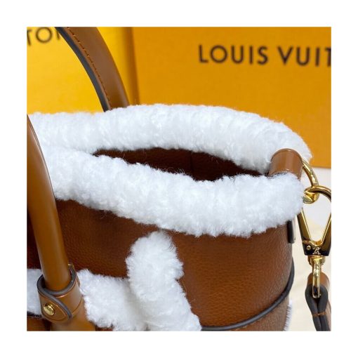 Louis Vuitton On My Side PM M58918 Caramel - Image 8