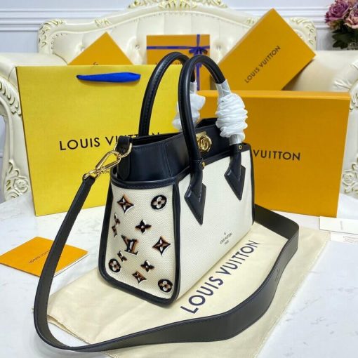Louis Vuitton On My Side PM M59905 Black - Image 4
