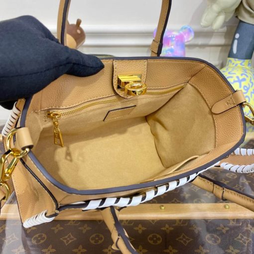 Louis Vuitton On My Side PM Shoulder Bag M21585 Apricot - Image 10