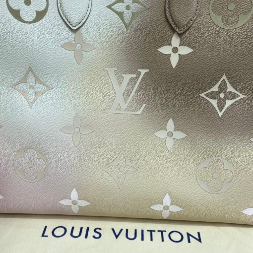 Louis Vuitton Onthego MM M20510 Sunset Kaki - Image 7