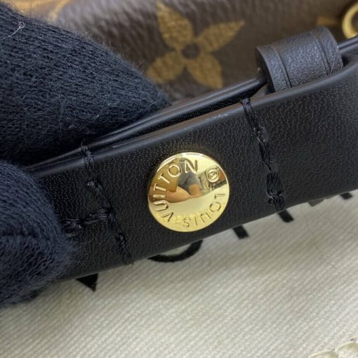 Louis Vuitton Padlock On Strap M80559 M80763 Black - Image 12