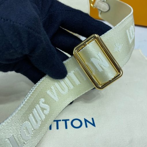 Louis Vuitton Papillon BB M45708 - Image 12