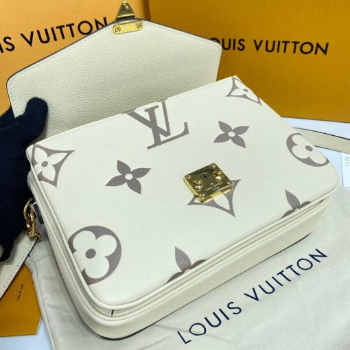 Louis Vuitton Pochette Metis M45596 - Image 13