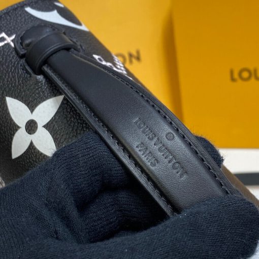 Louis Vuitton Pochette Metis M46018 M46028 Black - Image 12