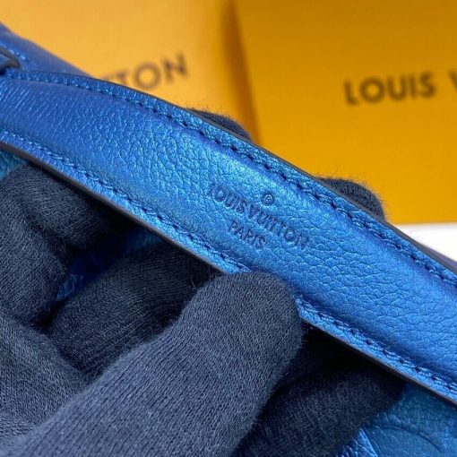 Louis Vuitton Pochette Metis M59211 Navy Nacre - Image 10