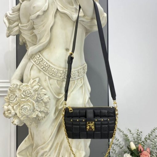 Louis Vuitton Pochette Troca M59046 M59048 M59049 Black - Image 3