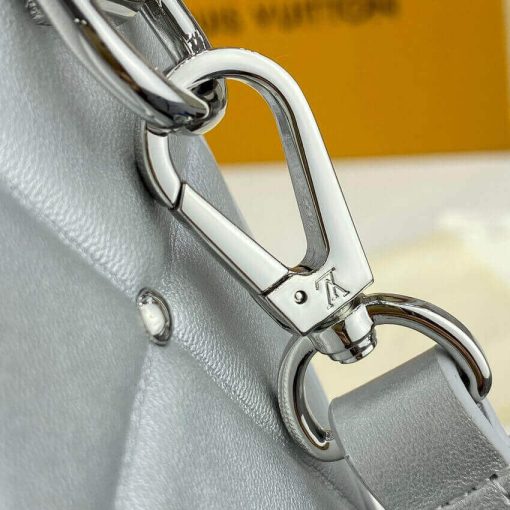 Louis Vuitton Sheepskin Leather Twist PM M59031 Argent - Image 12