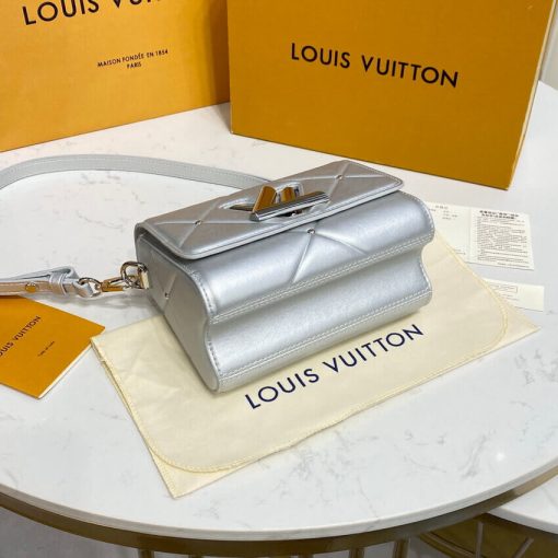 Louis Vuitton Sheepskin Leather Twist PM M59031 Argent - Image 7