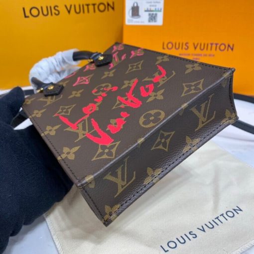 Louis Vuitton Signature Drawn Petit Sac Plat M80839 - Image 8