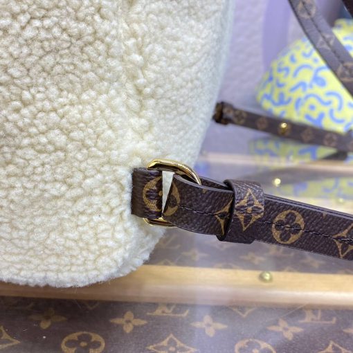 Louis Vuitton Ski Shearling Backpack M23384 - Image 12