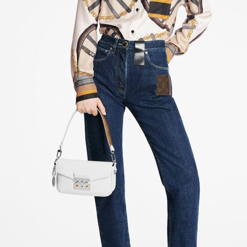 Louis Vuitton Swing Bag M20395 White - Image 4