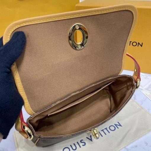 Louis Vuitton Tikal PM Shoulder Bag M40078 - Image 13