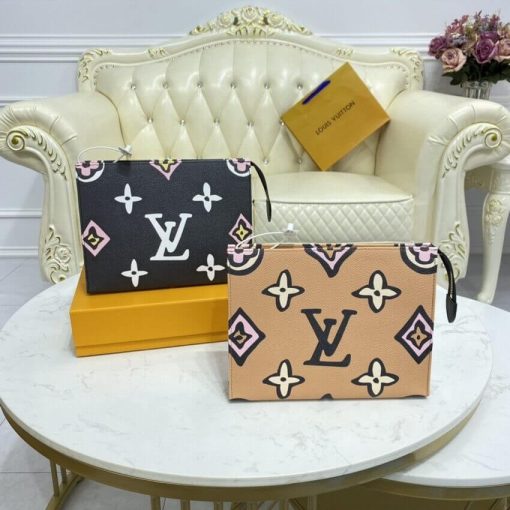 Louis Vuitton Toiletry Pouch 26 M80751 M80752 Beige - Image 11