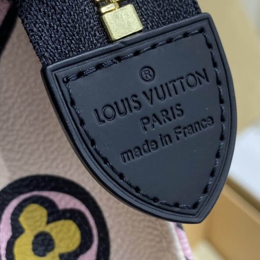 Louis Vuitton Toiletry Pouch 26 M80751 M80752 Beige - Image 18