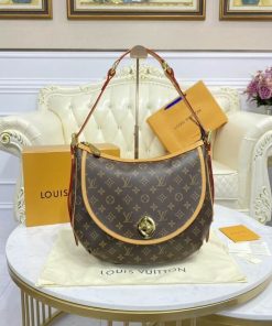 Louis Vuitton Tulum GM Shoulder Bag M40075