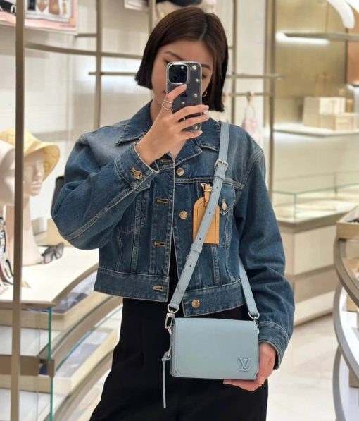Louis Vuitton Unisex Fastline Wearable Wallet M82804 Cloud Blue - Image 2