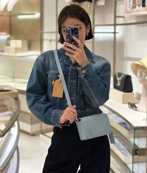 Louis Vuitton Unisex Fastline Wearable Wallet M82804 Cloud Blue - Image 3