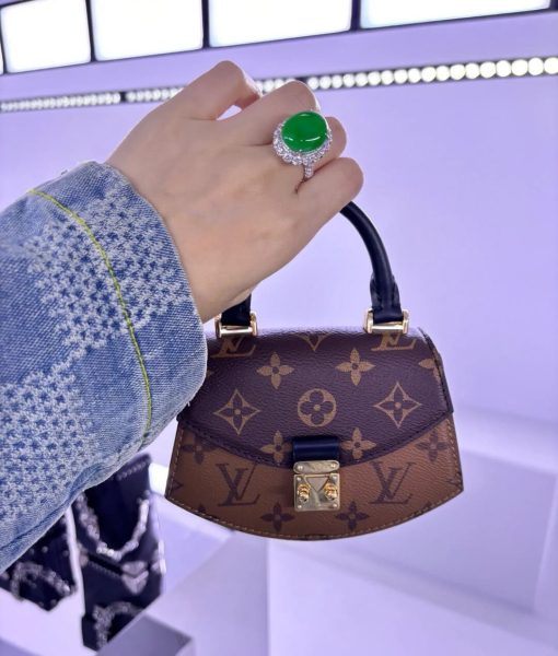 Louis Vuttion Monogram Pico Tilsitt Bag M83473 - Image 3