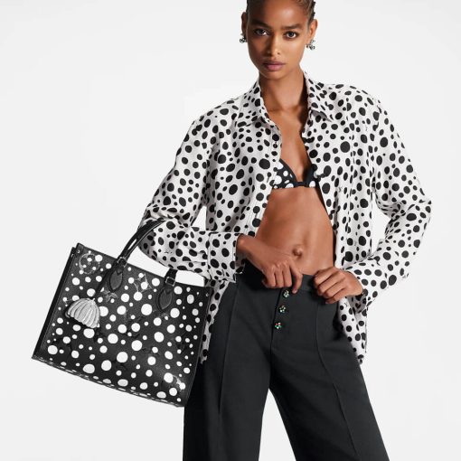 Louis Vuttion Yayoi Kusama OnTheGo MM M46389 Black/White - Image 2