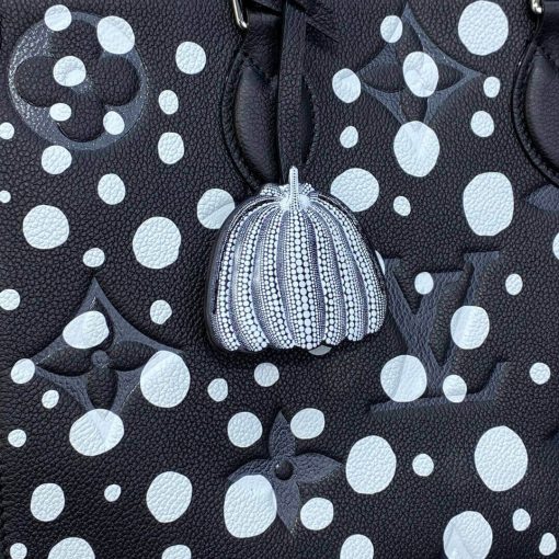 Louis Vuttion Yayoi Kusama OnTheGo MM M46389 Black/White - Image 7