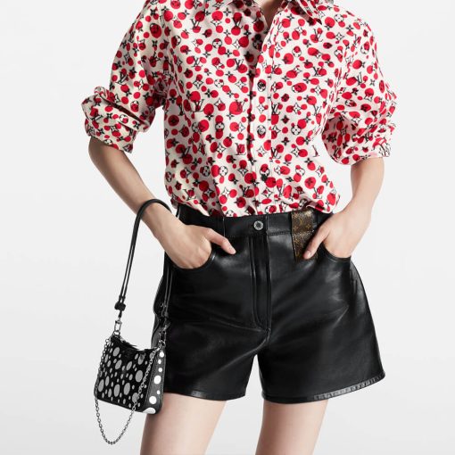 LV x YK Easy Pouch On Strap M81908 Black/White - Image 4