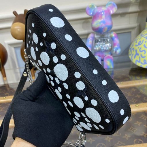 LV x YK Easy Pouch On Strap M81908 Black/White - Image 8