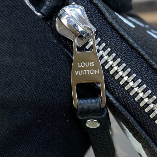 LV x YK Easy Pouch On Strap M81908 Black/White - Image 10