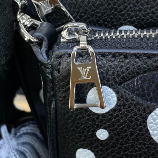 LV x YK Multi Pochette Accessoires? M46410 Black/White - Image 14