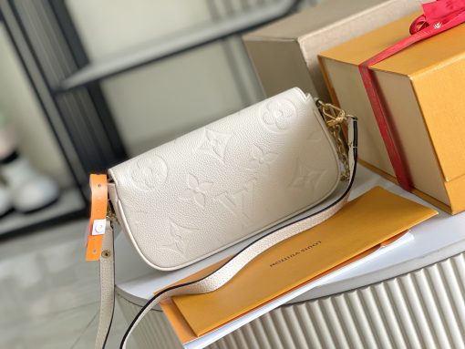 Louis Vuitton Wallet on Chain Ivy M82210 - Image 5
