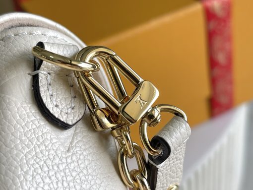 Louis Vuitton Wallet on Chain Ivy M82210 - Image 9