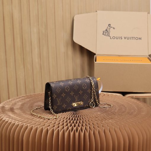 Louis Vuitton Wallet On Chain Lily M82509 - Image 4