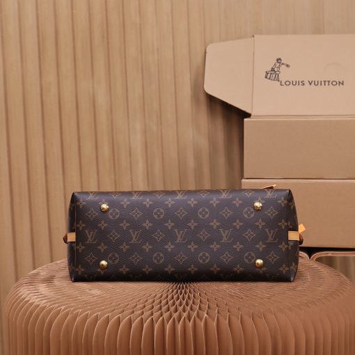 Louis Vuitton CarryAll MM M46197 - Image 7