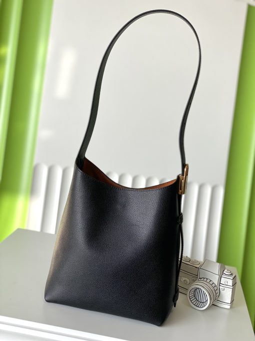 Louis Vuitton Low Key Hobo PM M25352 - Image 5