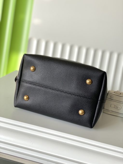 Louis Vuitton Low Key Hobo PM M25352 - Image 6