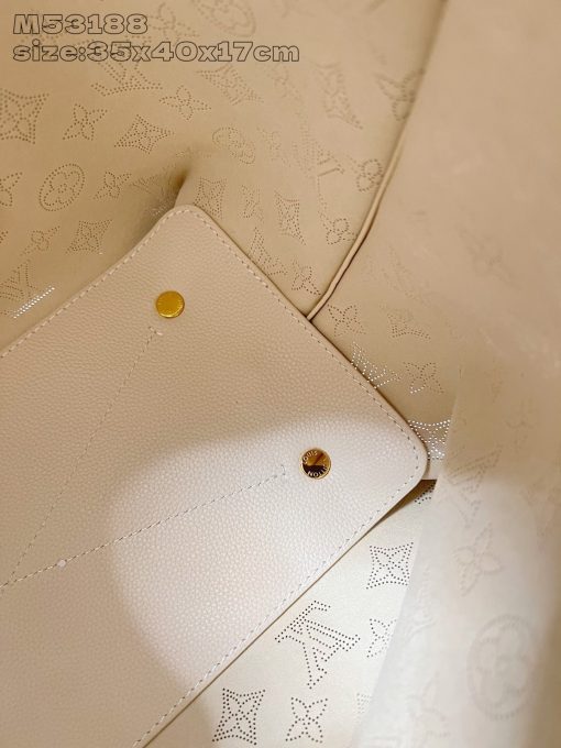 Louis Vuitton Carmel M25894 - Image 8